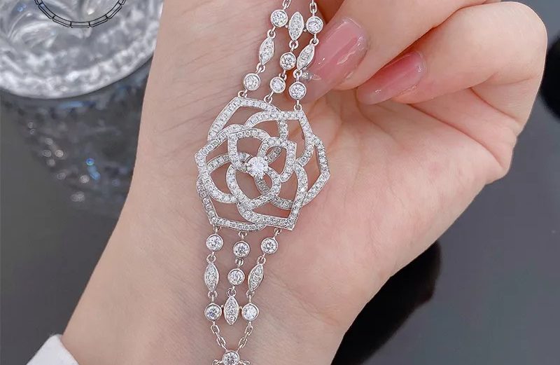 Aazuo, Fine Jewelry Real 18K, Pure White Gold, Real Diamond, Rose Flower Bracelet