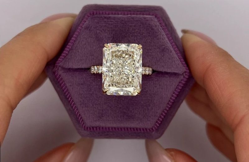 14K Yellow Gold Radiant Cut Lab Grown Diamond Engagement Ring